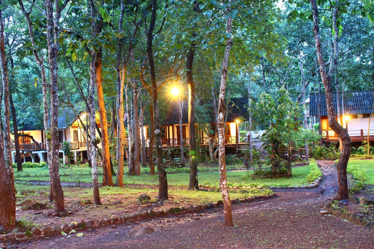 Tadlo Lodge Beng Extérieur photo